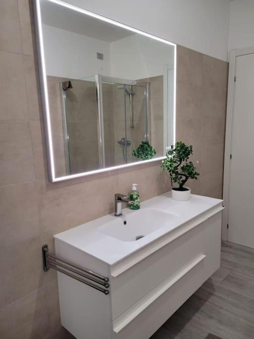 Lago-Apartment Midy, Sfeervol, Zwembad, Airco ドマーゾ エクステリア 写真